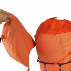 Stache 90L Pack